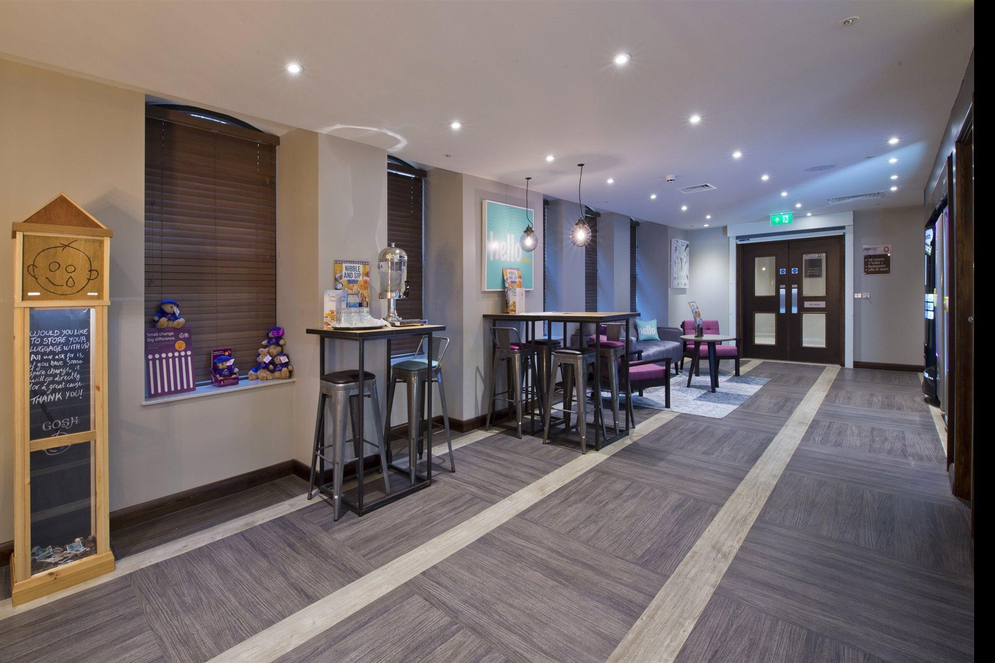 Premier Inn London Farringdon Esterno foto